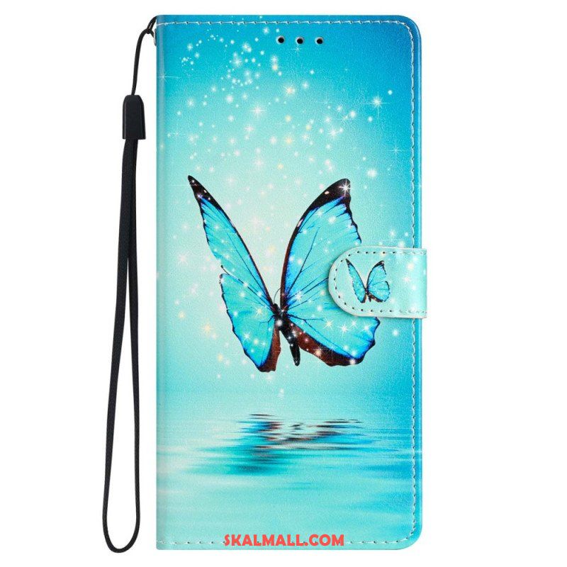Fodral iPhone 15 Plus Med Kedjar Fjärilar Under Flygning Med Rem